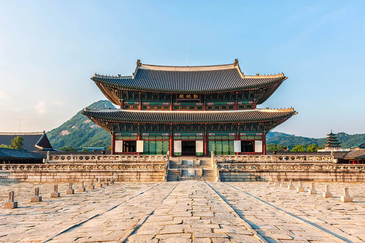 Gyeongbokgung Palace - Hanbok Rental 1.5 Hours (Hanbok Town)