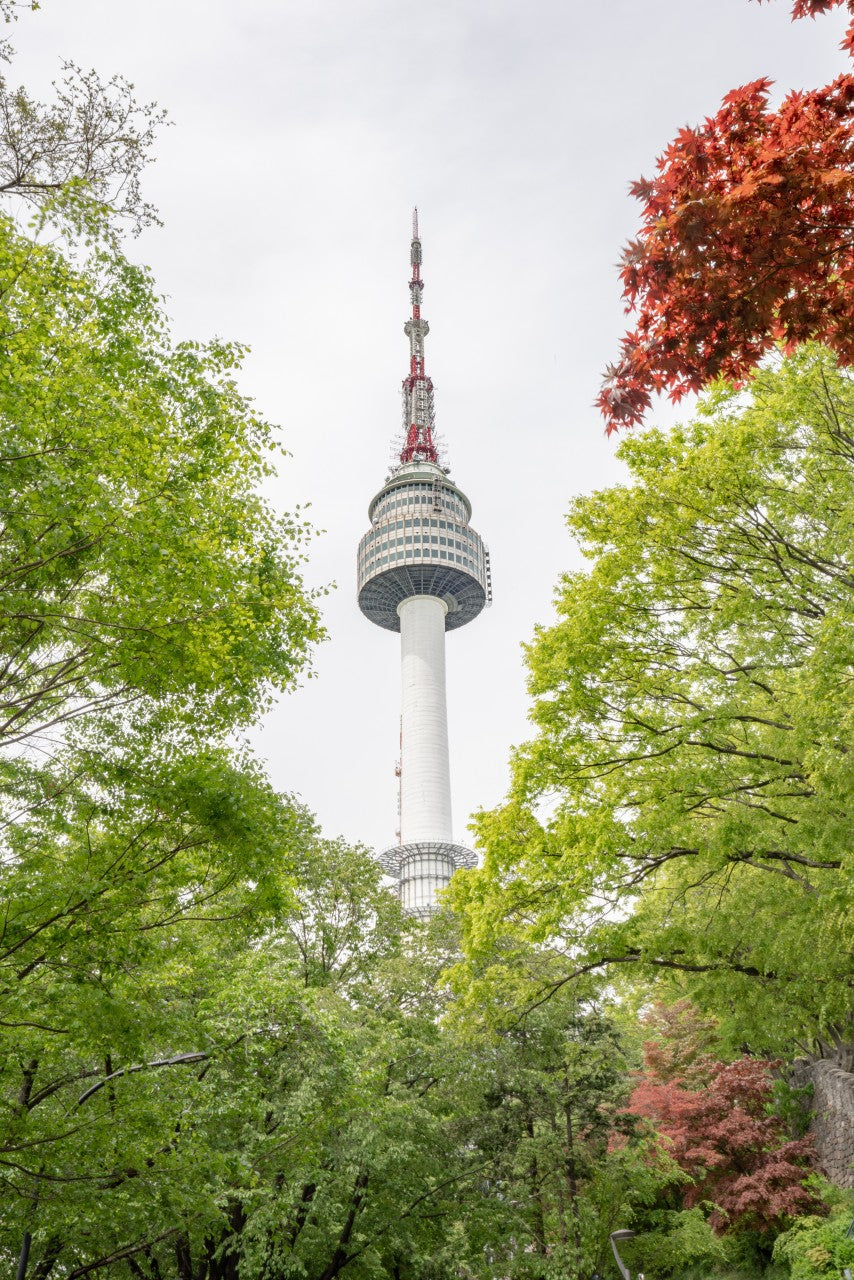 WISATA HARIAN KE TEMPAT PANAS DI SEOUL